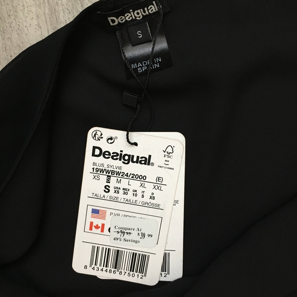 New Asymmetric blouse from Desiguals size S - Picture 5 of 16